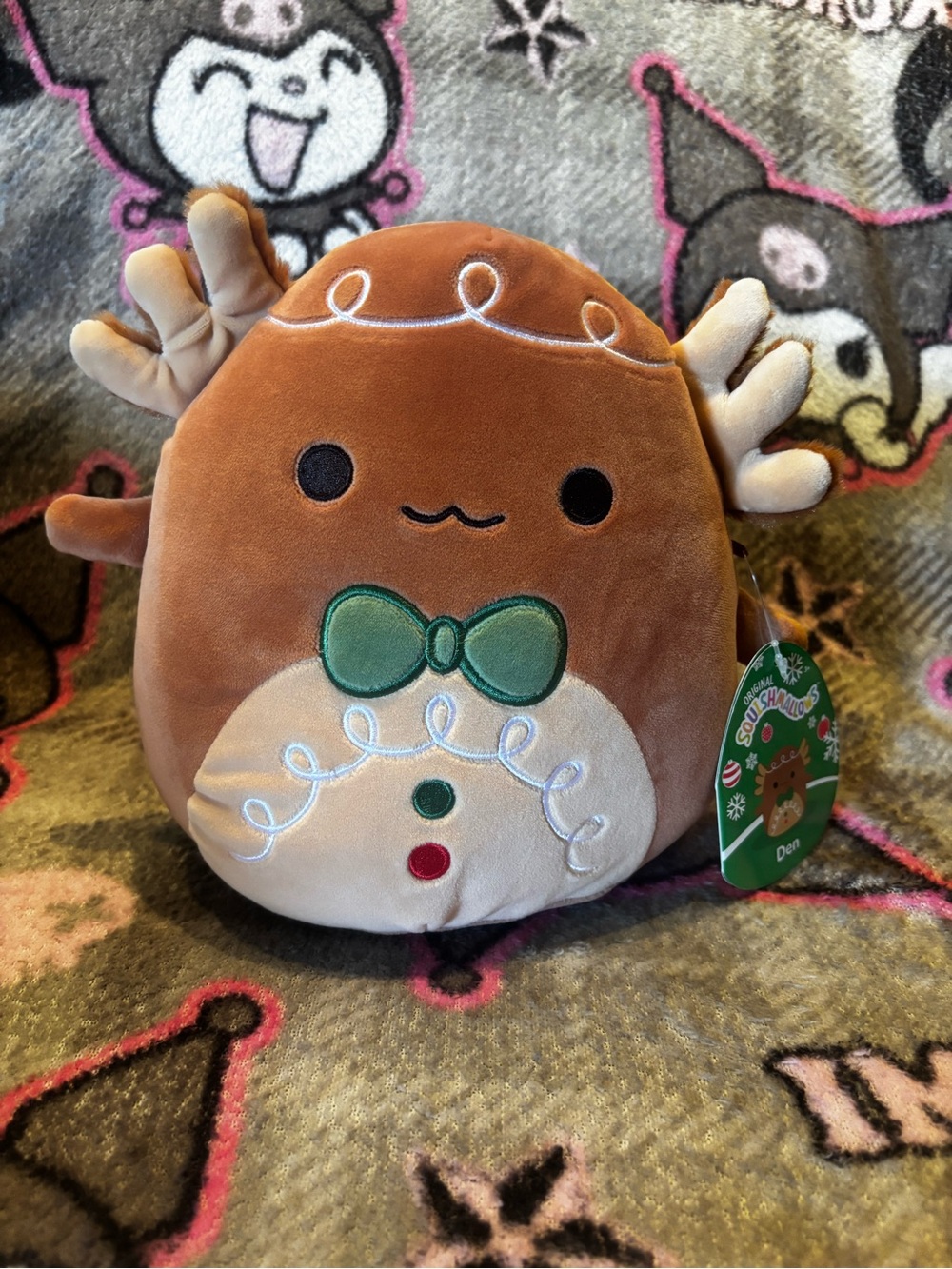 Gingerbread Den The Axolotl (Christmas Collection)